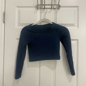 lulu lemon navy cropped long sleeve